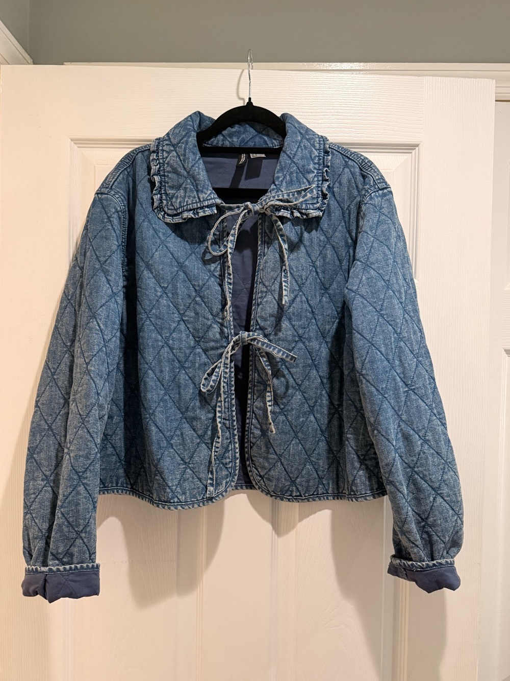 Quilted Denim Tie-Front Jacket size Medium